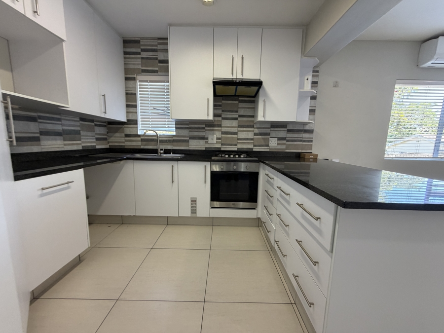 3 Bedroom Property for Sale in Beacon Bay Eastern Cape
